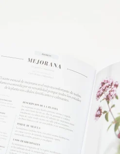 Natura Selection Libros^Aceites Esenciales