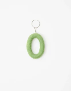 Natura Selection Otros Accesorios^Llavero Felpa Letras